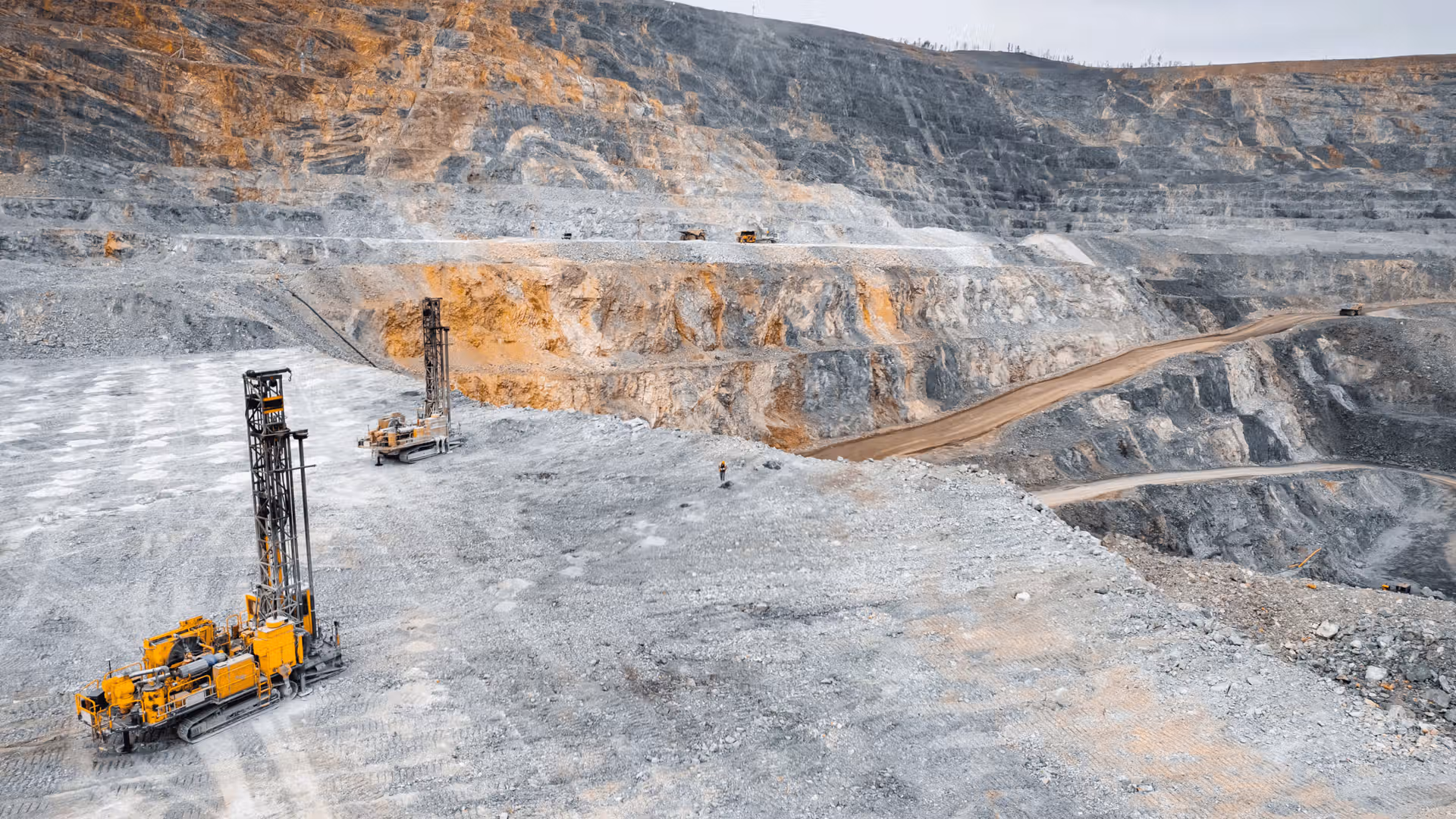 exploitation or alluvionnaire